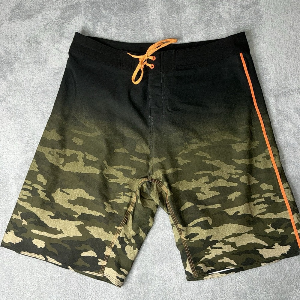 Burnside Mens Size 34 Camouflage Swimming Trunks Boardshorts